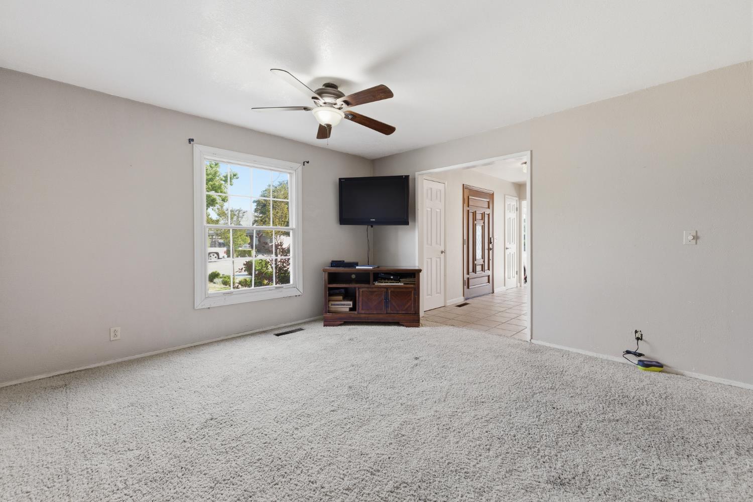 1233 Redwood, Selma, CA 93662