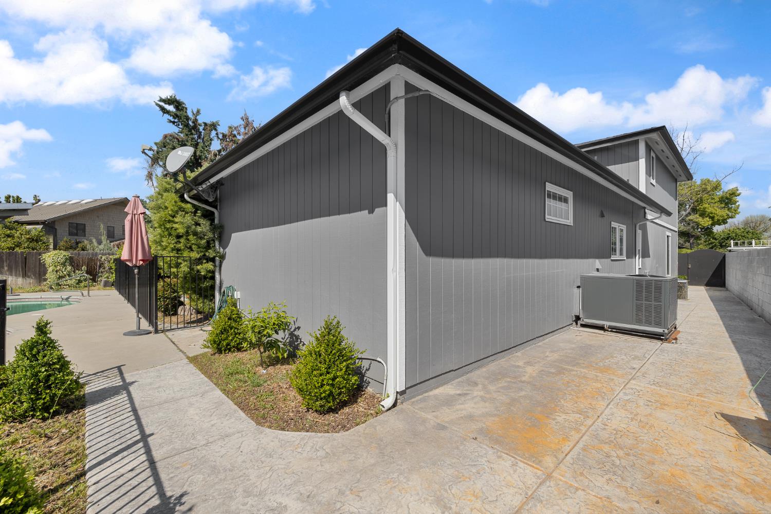 1233 Redwood, Selma, CA 93662