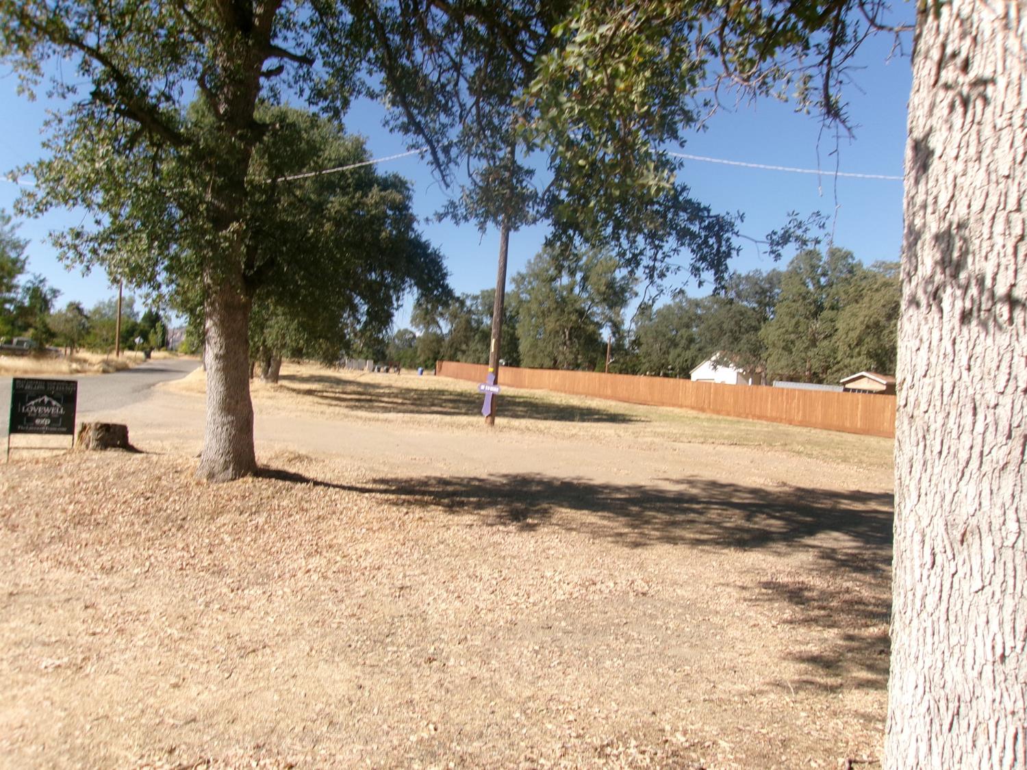 33831 Medford Rd, Auberry, CA 93602