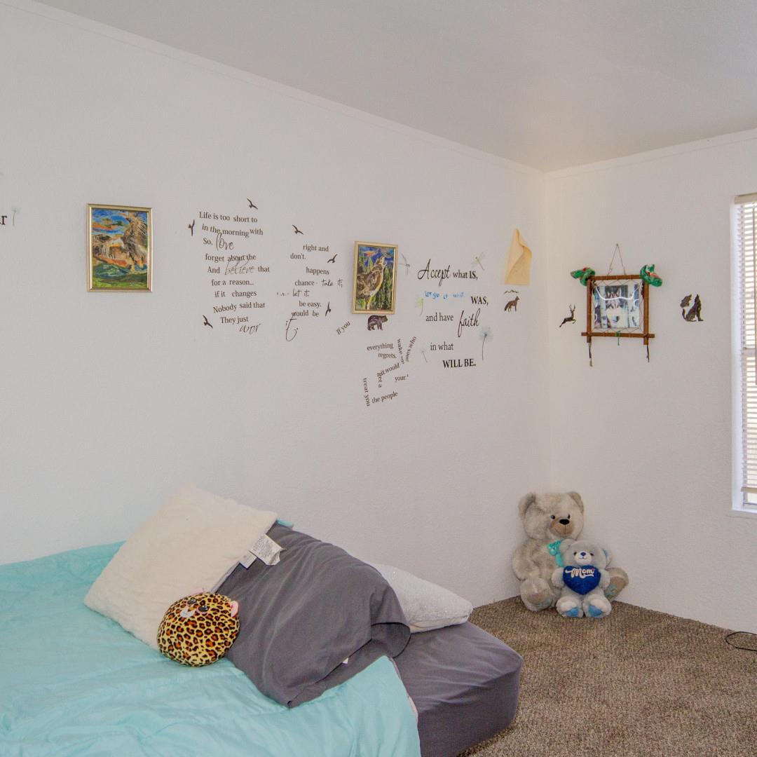 33831 Medford Rd, Auberry, CA 93602