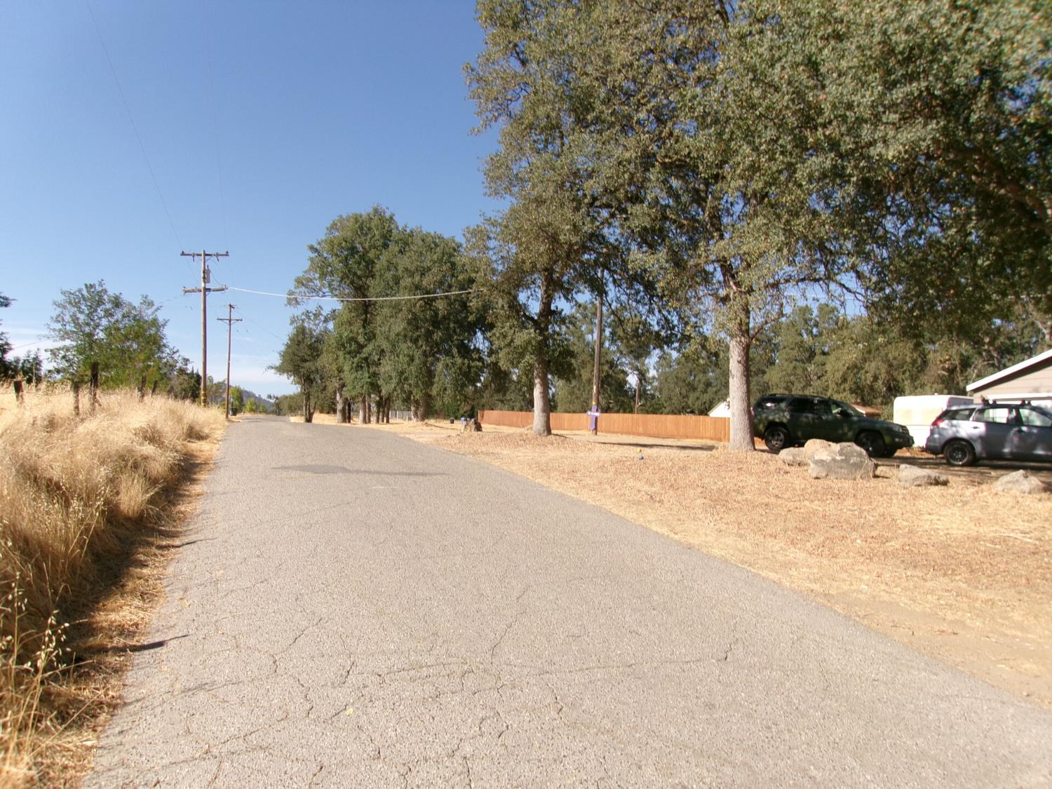 33831 Medford Rd, Auberry, CA 93602