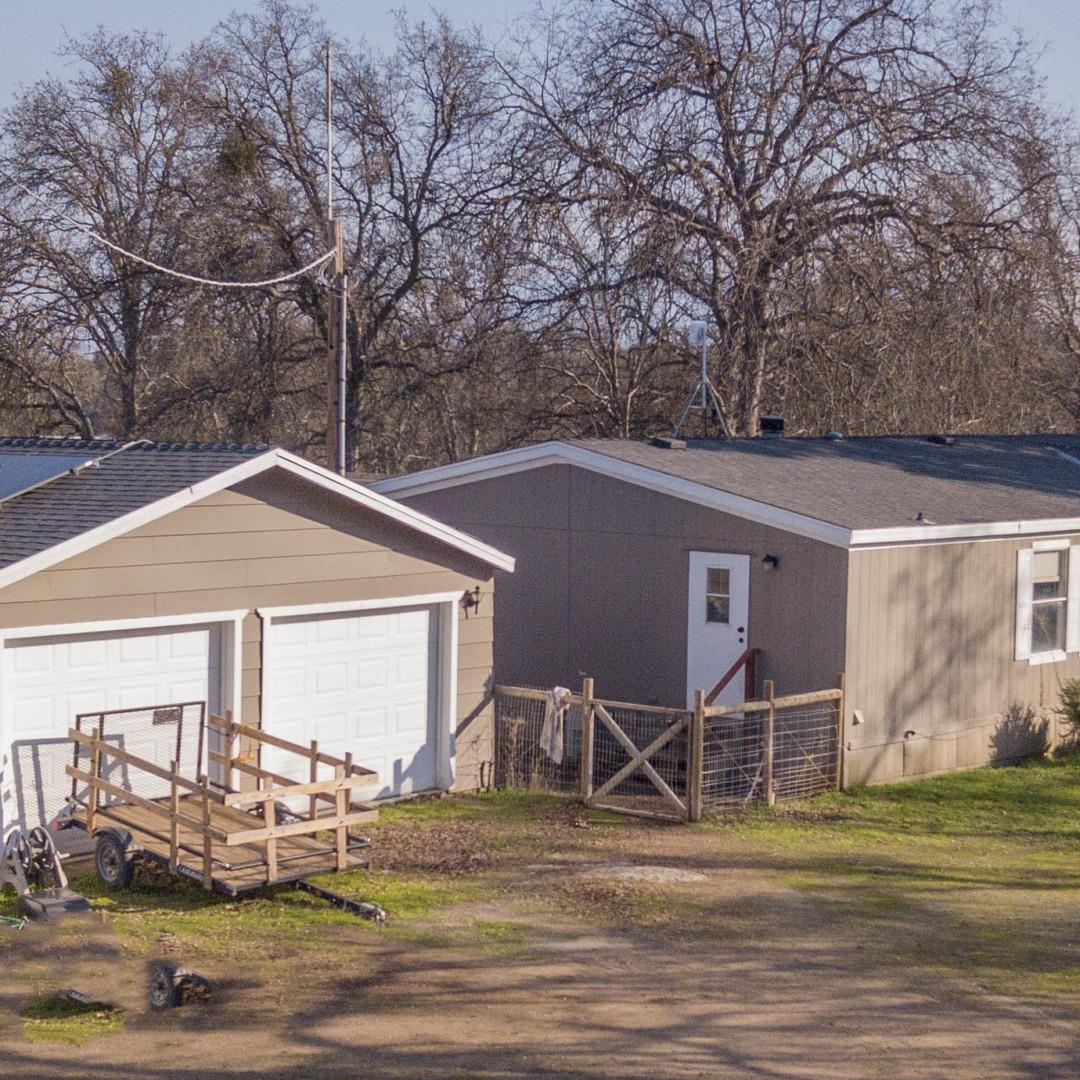33831 Medford Rd, Auberry, CA 93602