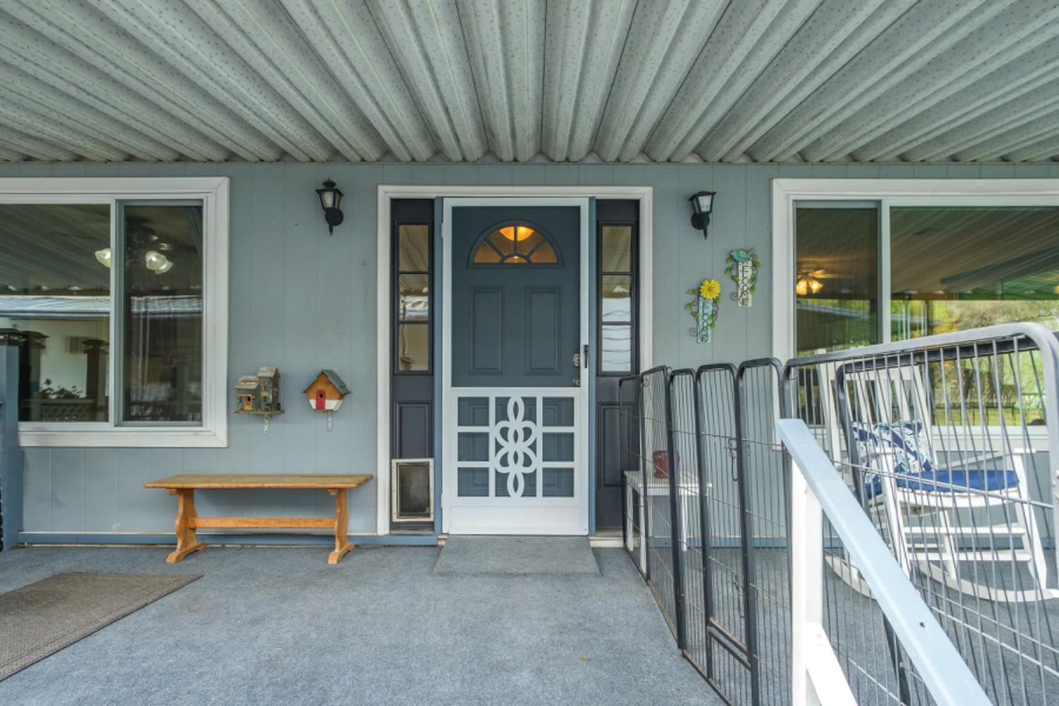 339 N Frankwood Ave #9, Sanger, CA 93657