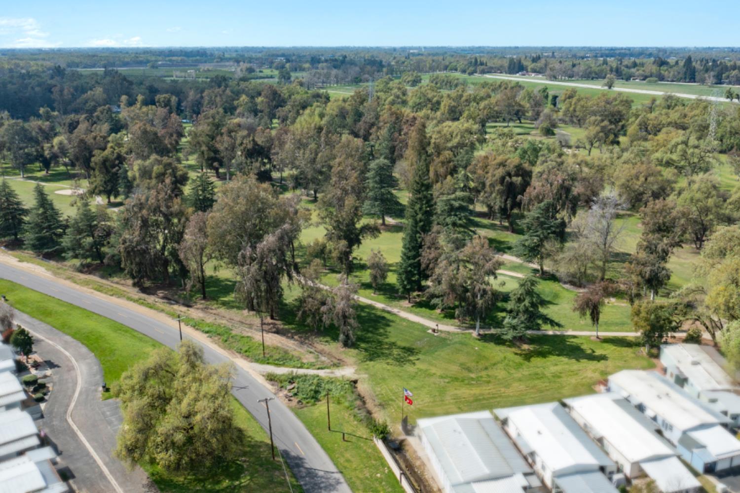 339 N Frankwood Ave #9, Sanger, CA 93657