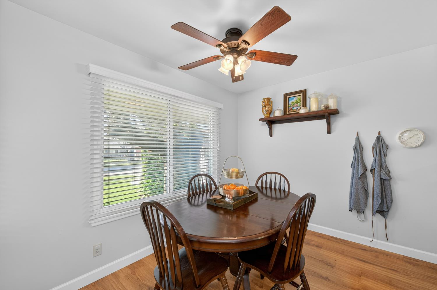 4486 N Hayston Ave, Fresno, CA 93726