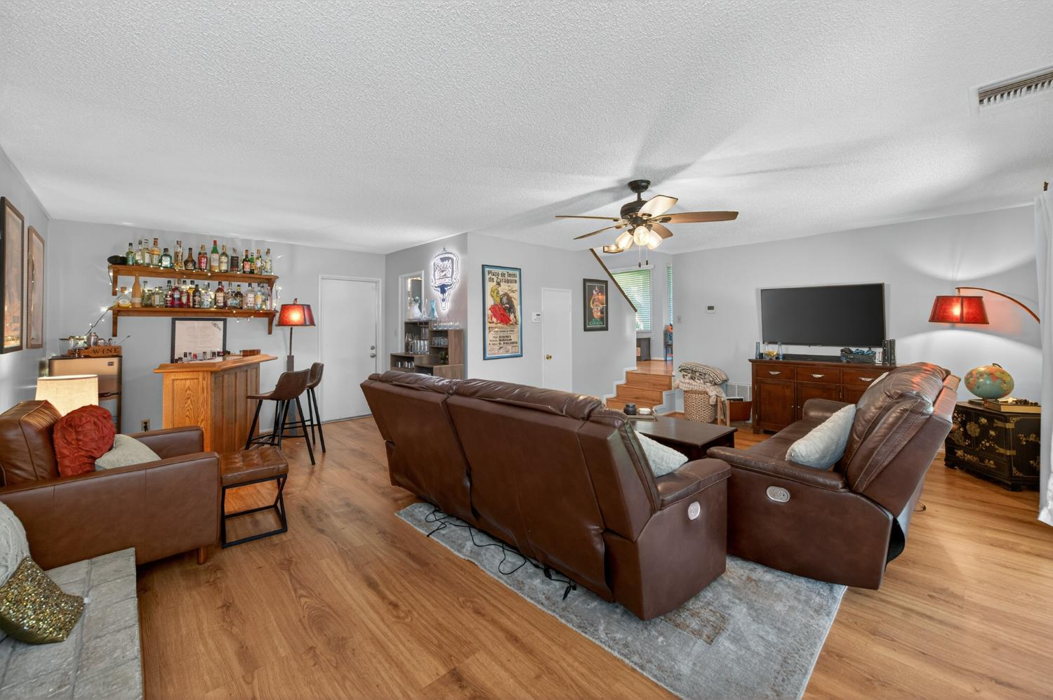 4486 N Hayston Ave, Fresno, CA 93726