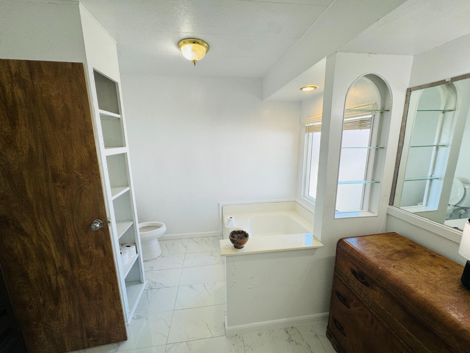 371 Bethel Ave #24, Sanger, CA 93657