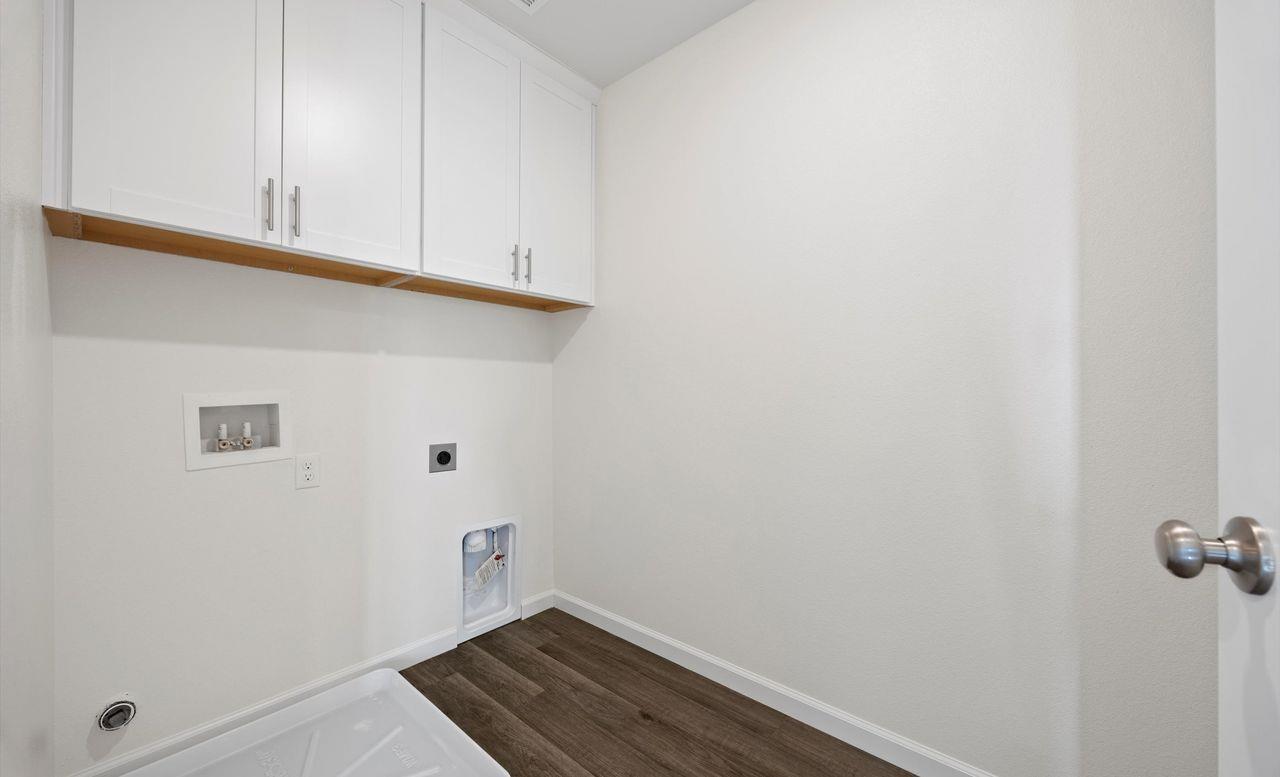 890 S Philip Ave, Fowler, CA 93625