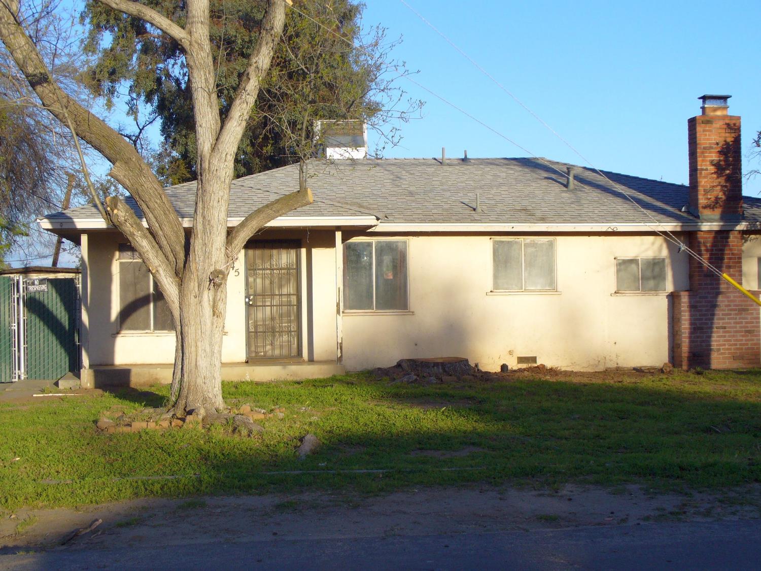 345 S Bailey Ave, Fresno, CA 93727