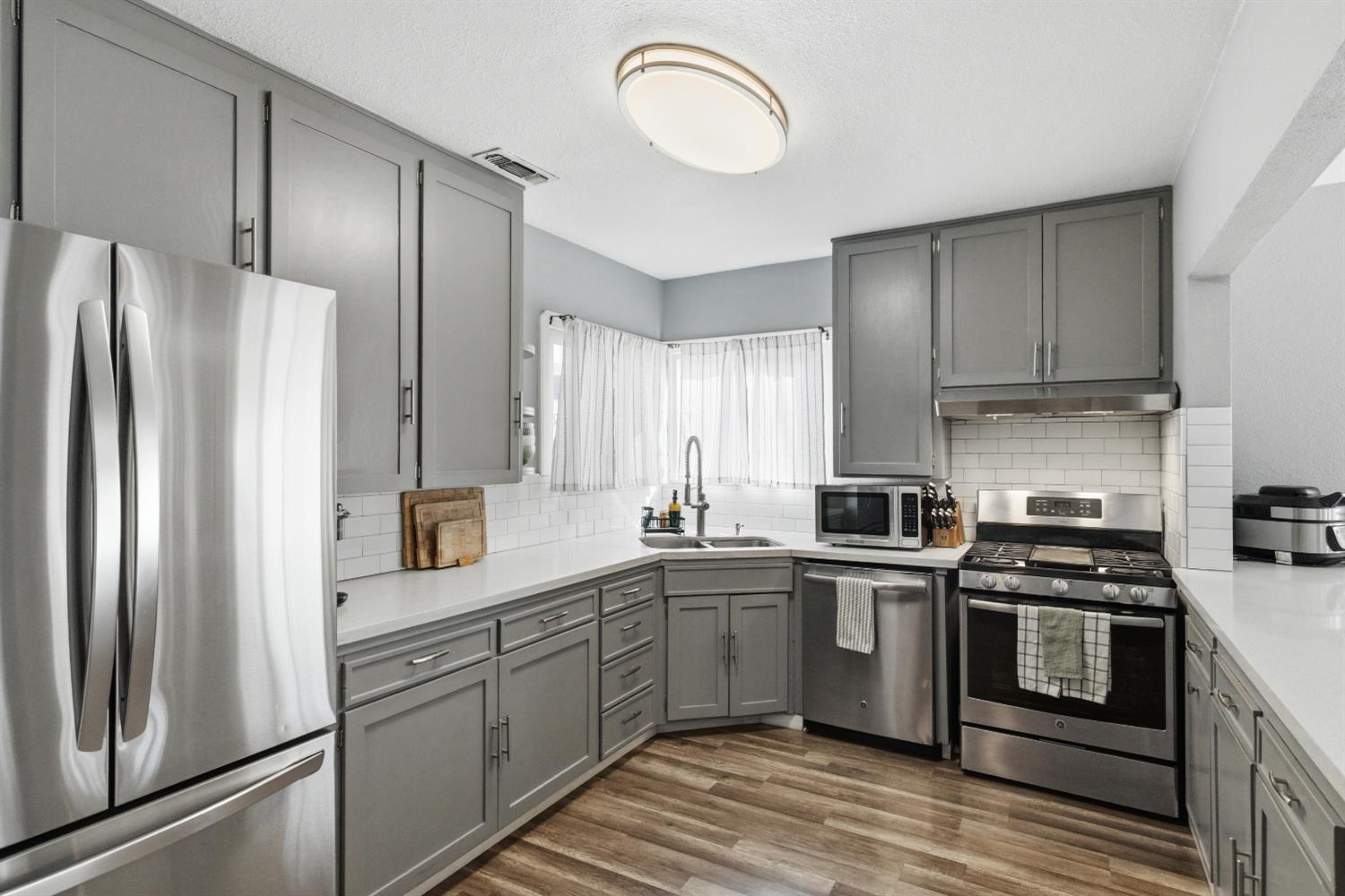 2841 C St, Selma, CA 93662