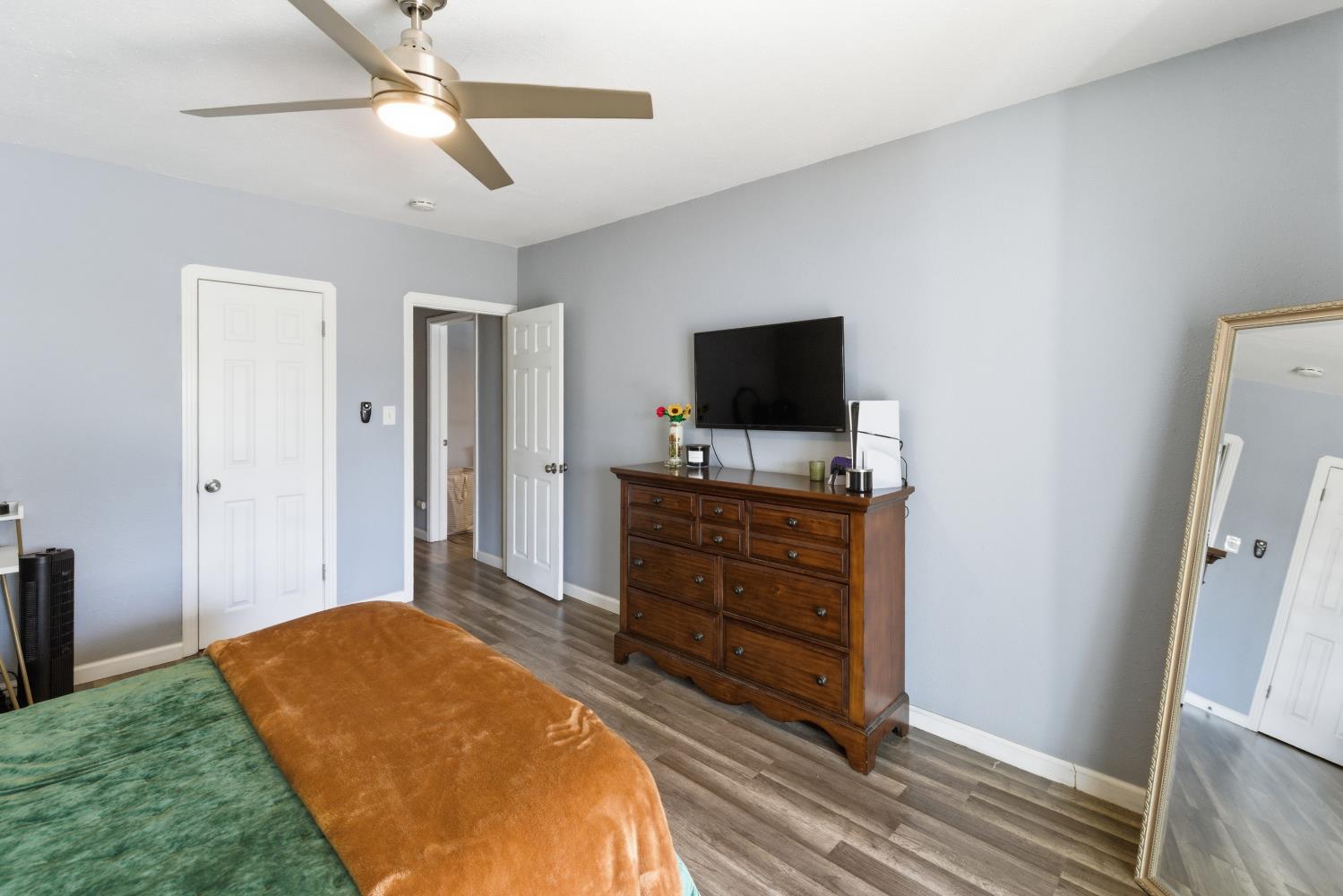 2841 C St, Selma, CA 93662