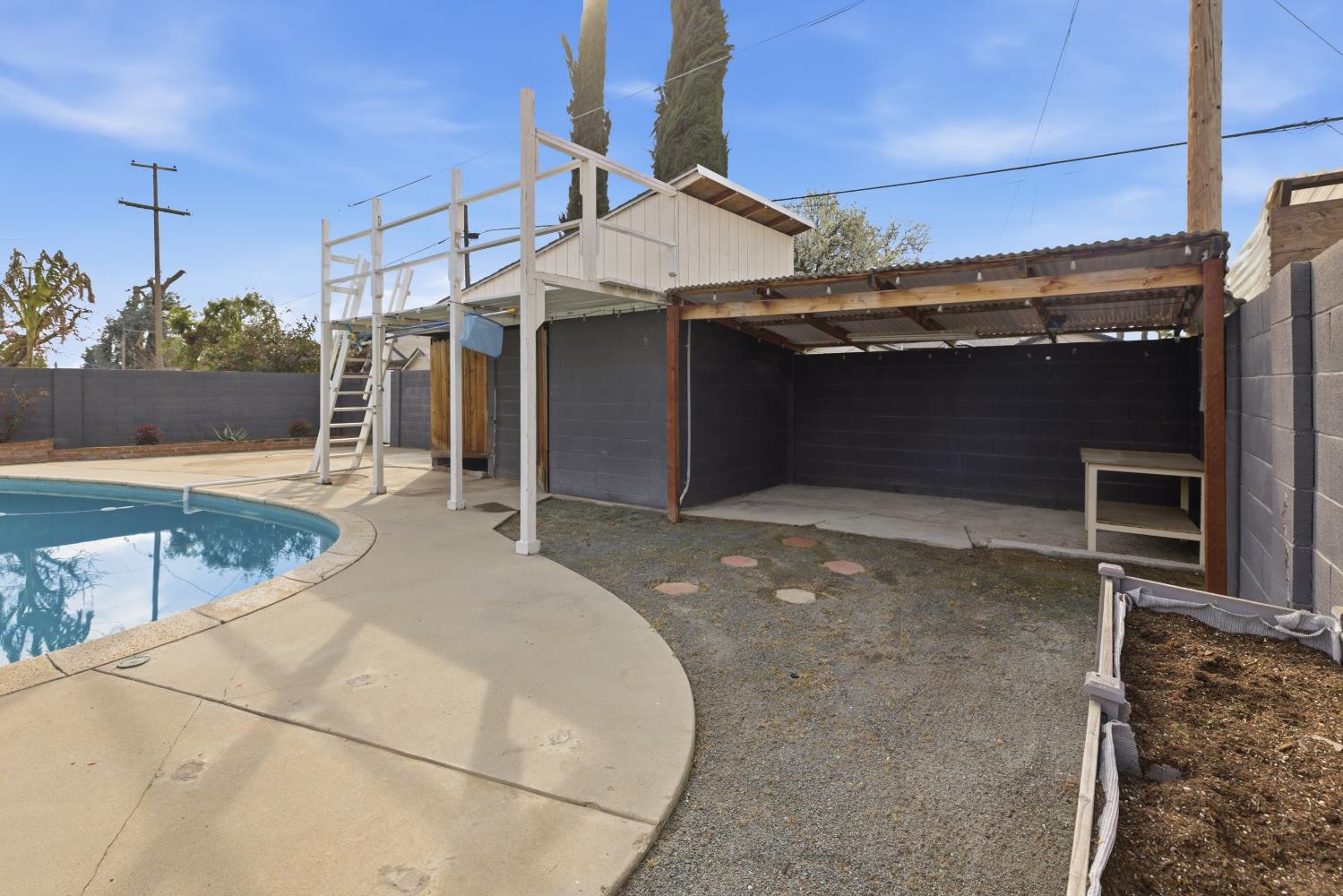 2841 C St, Selma, CA 93662