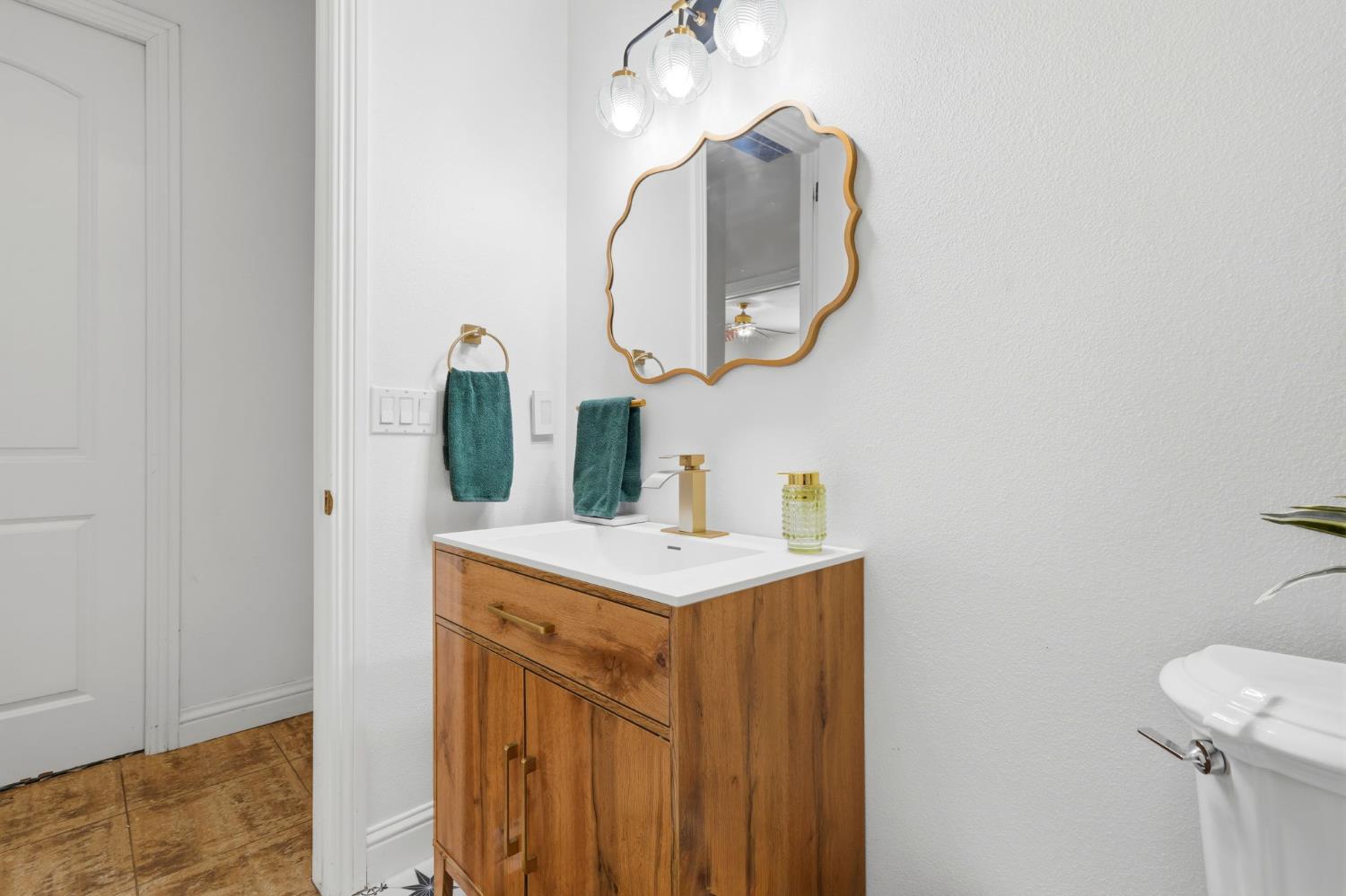 40912 Road 40, Dinuba, CA 93618