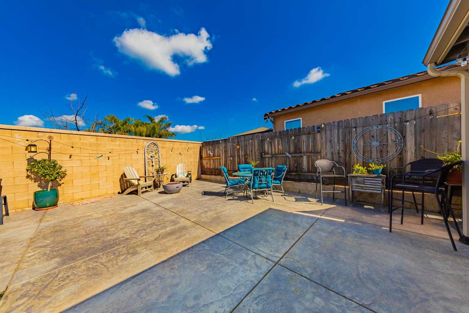 3919 Portals Ave, Clovis, CA 93619