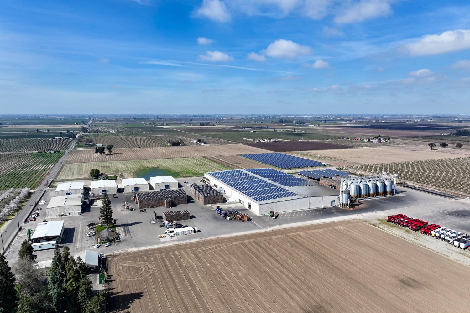 5414 E Floral Ave, Selma, CA 93662