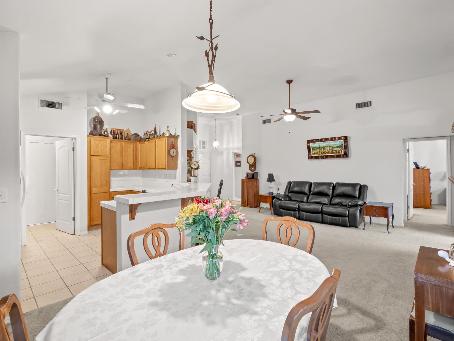 2669 Alamos Ave, Clovis, CA 93611