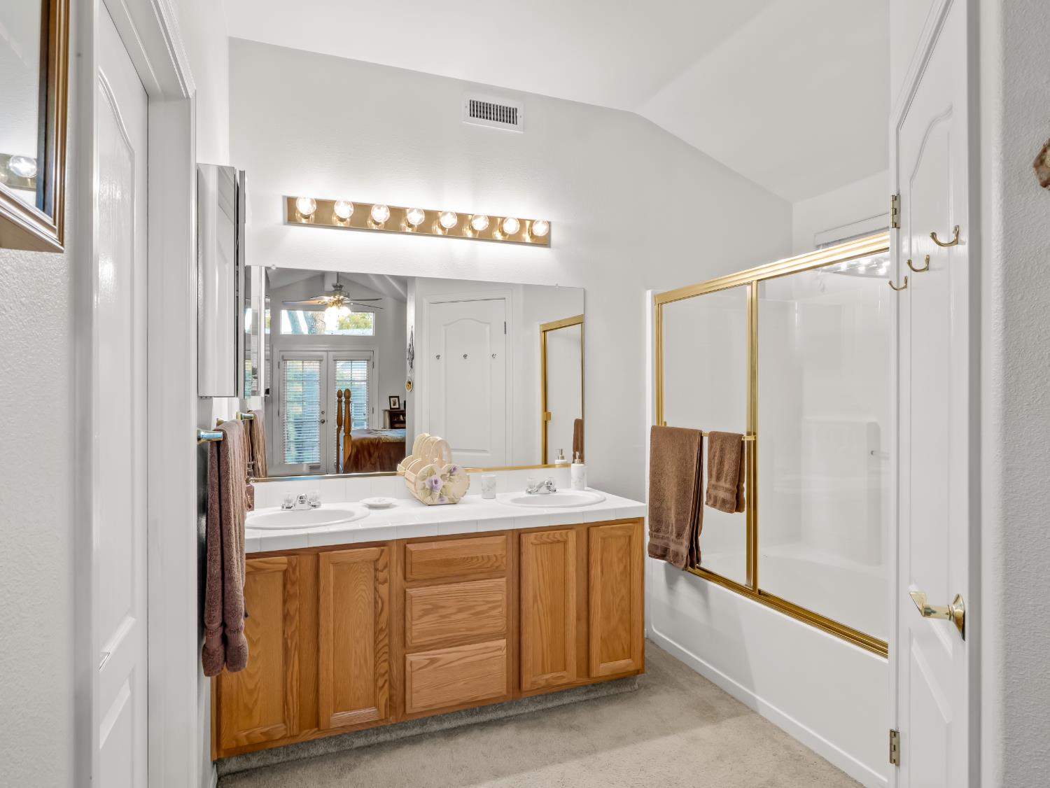 2669 Alamos Ave, Clovis, CA 93611