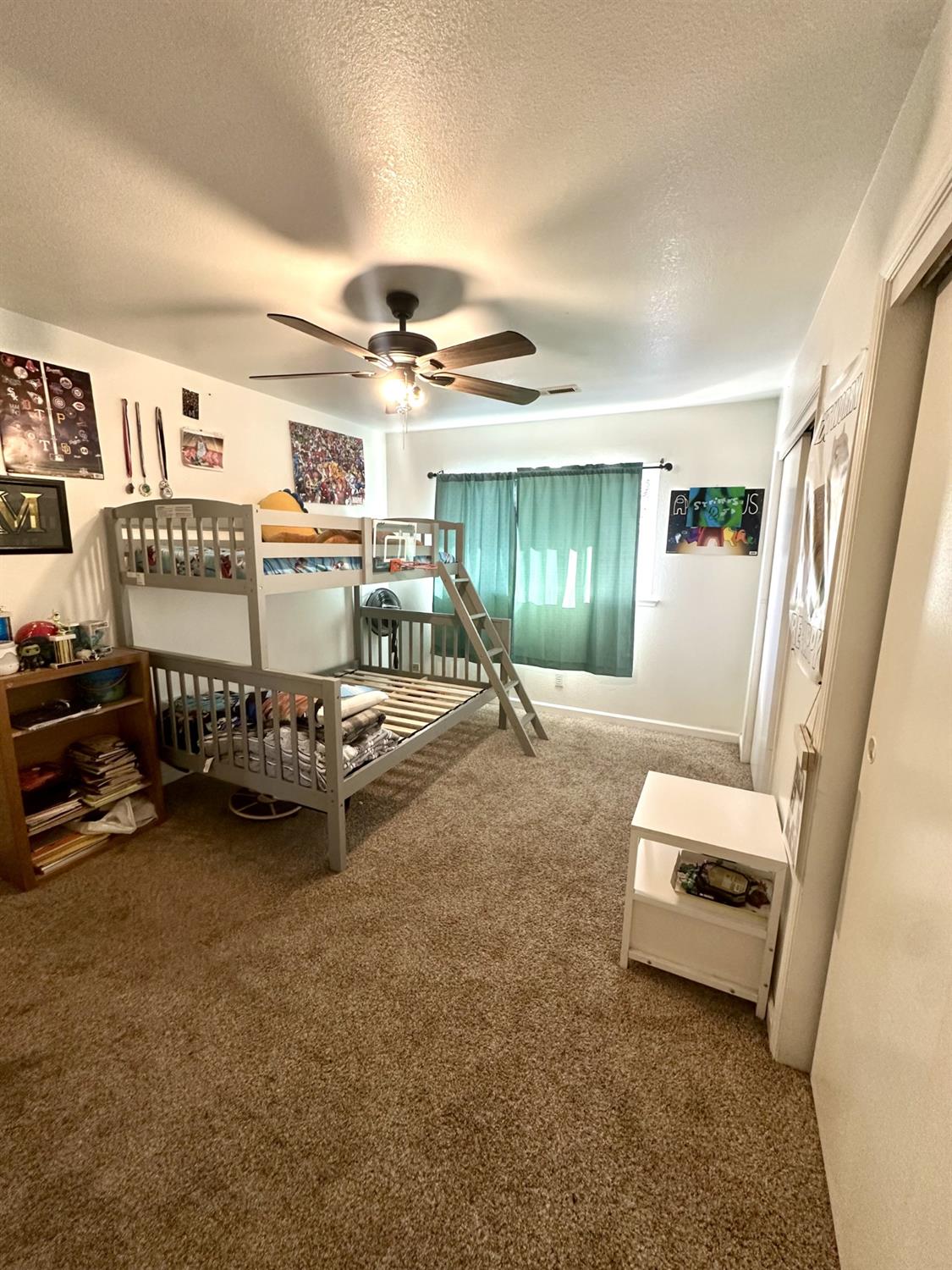 99 Rosewood Cir, Madera, CA 93637