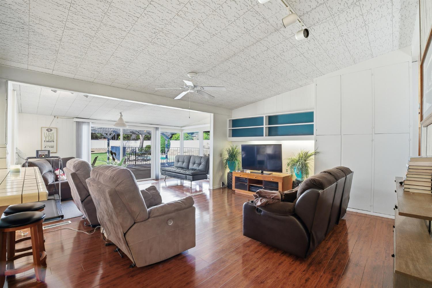 5208 Greenbrier Ave, Bakersfield, CA 93306