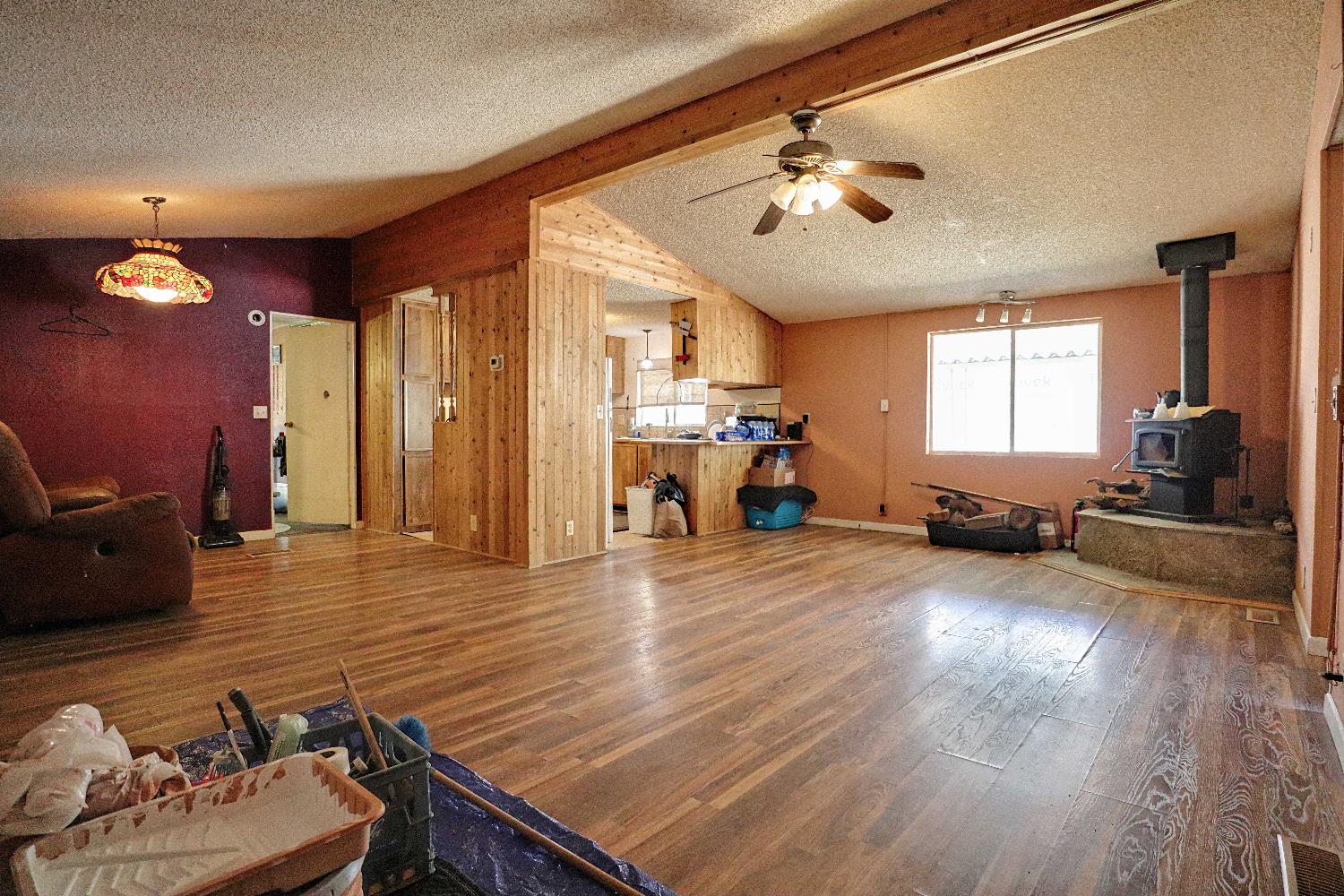 25433 Trimmer Springs #4, Sanger, CA 93657