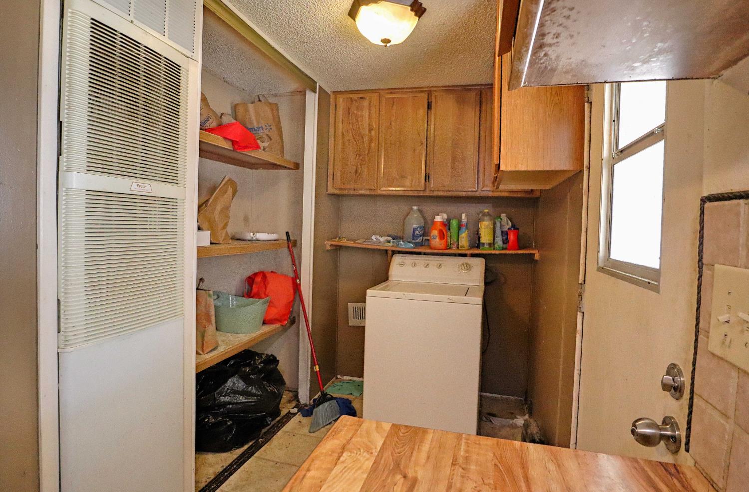 25433 Trimmer Springs #4, Sanger, CA 93657