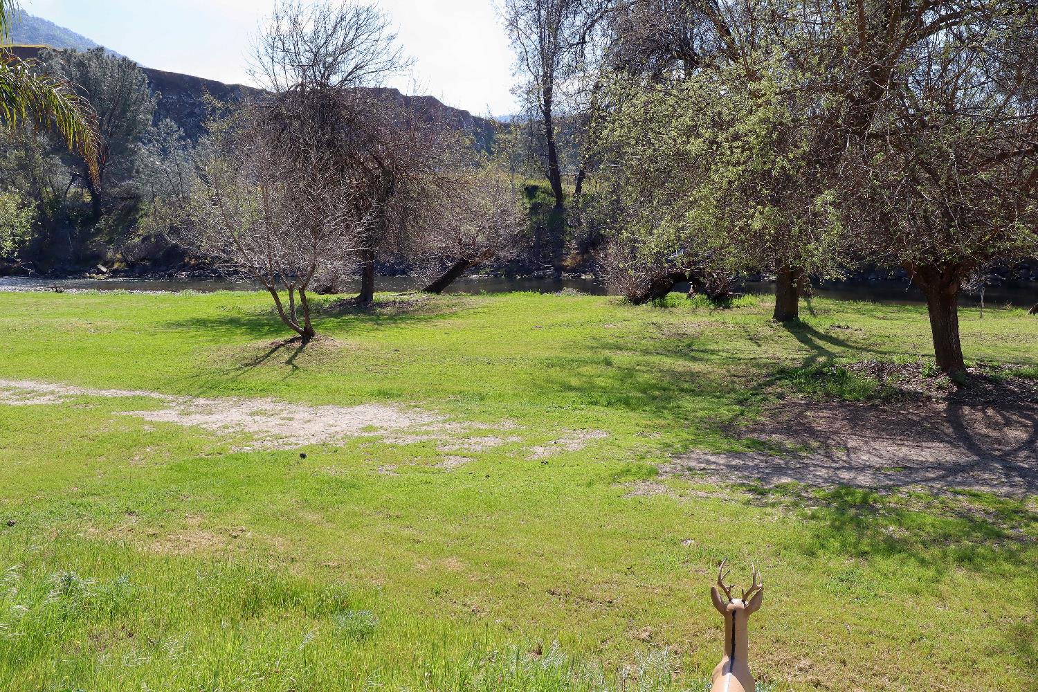 25433 Trimmer Springs #4, Sanger, CA 93657