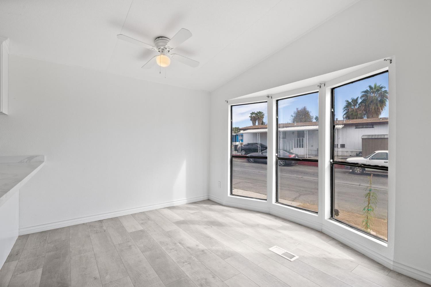 8300 Kern Canyon #156, Bakersfield, CA 93306