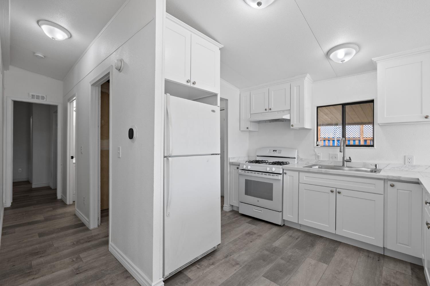 8300 Kern Canyon #156, Bakersfield, CA 93306