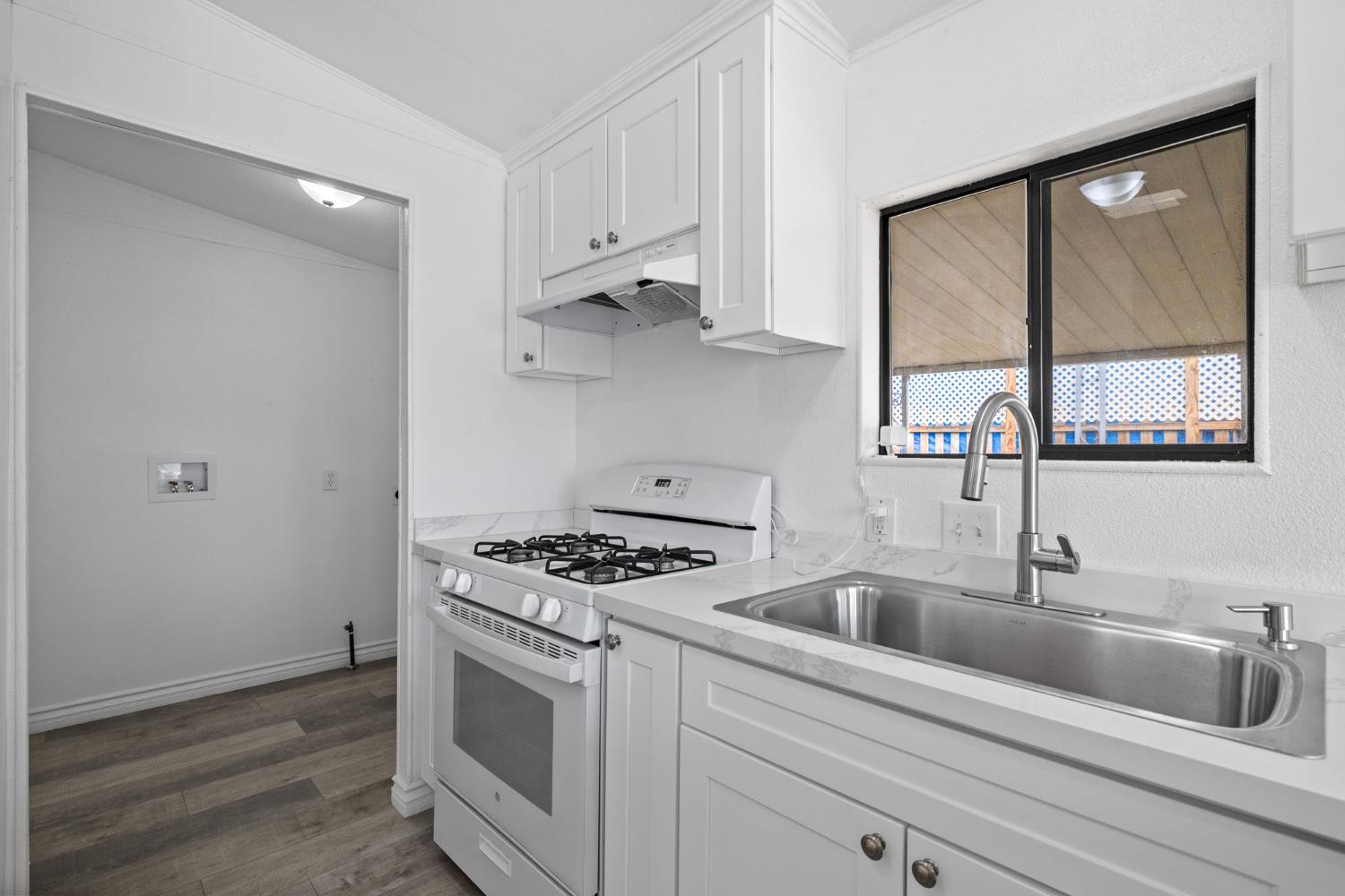 8300 Kern Canyon #156, Bakersfield, CA 93306