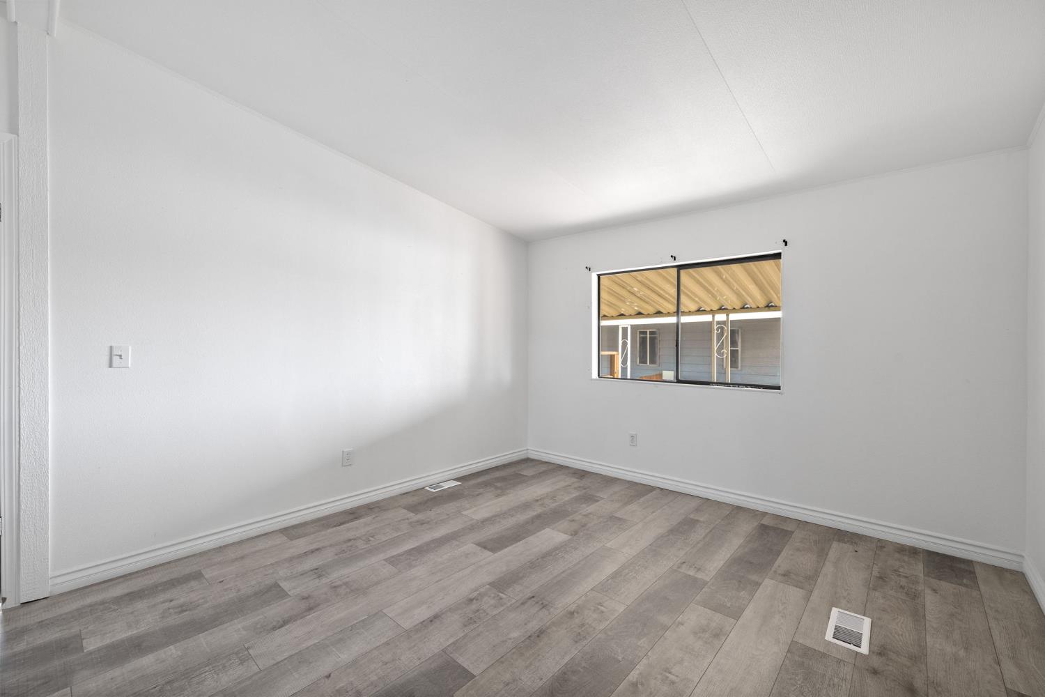 8300 Kern Canyon #156, Bakersfield, CA 93306