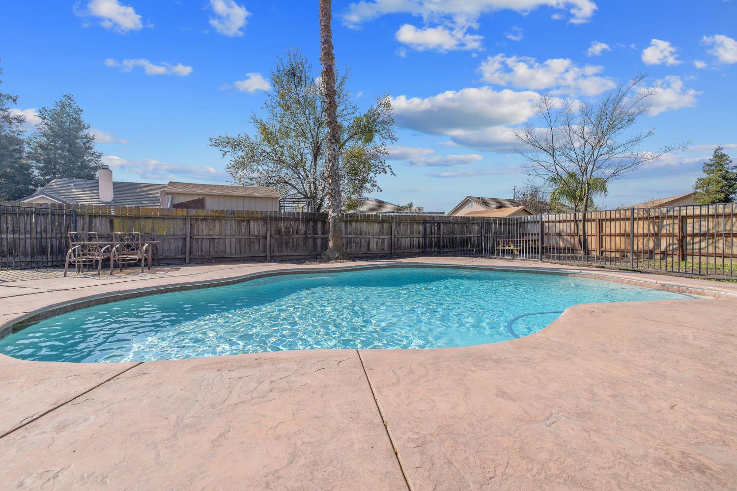 1159 Syrah Ct, Tulare, CA 93274