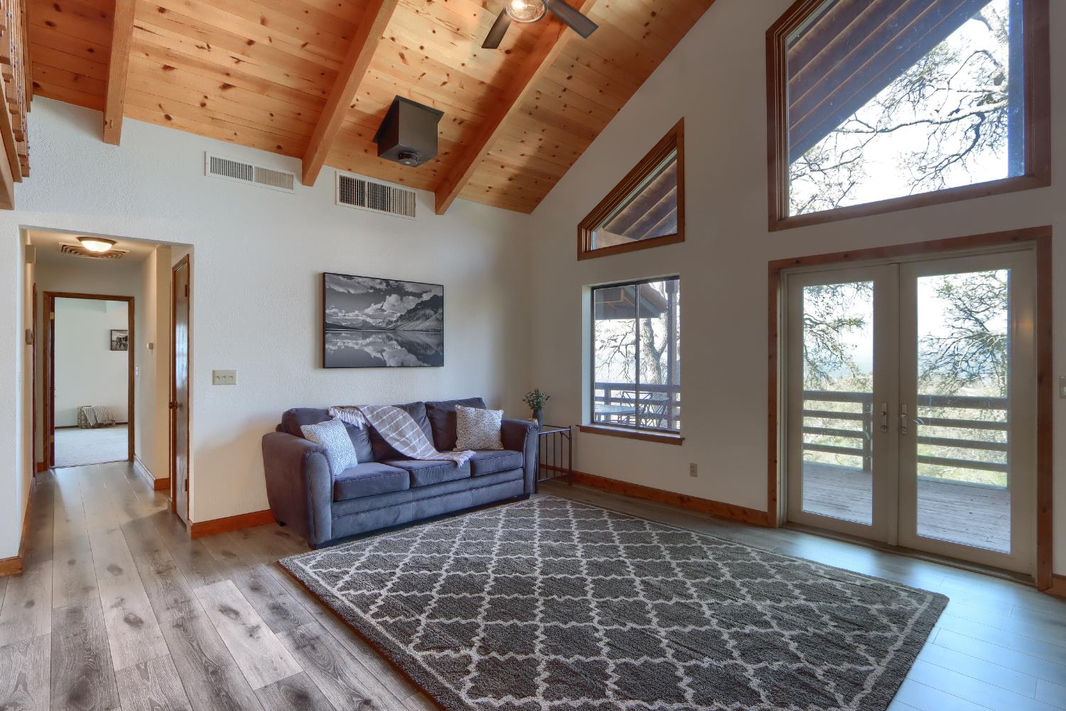 41345 Lilley Mountain Dr, Coarsegold, CA 93614