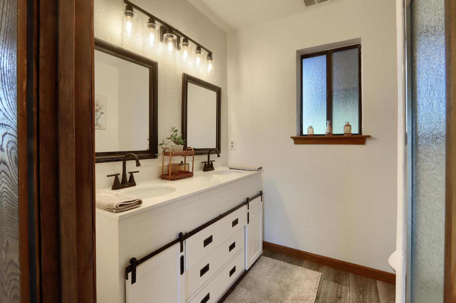 41345 Lilley Mountain Dr, Coarsegold, CA 93614