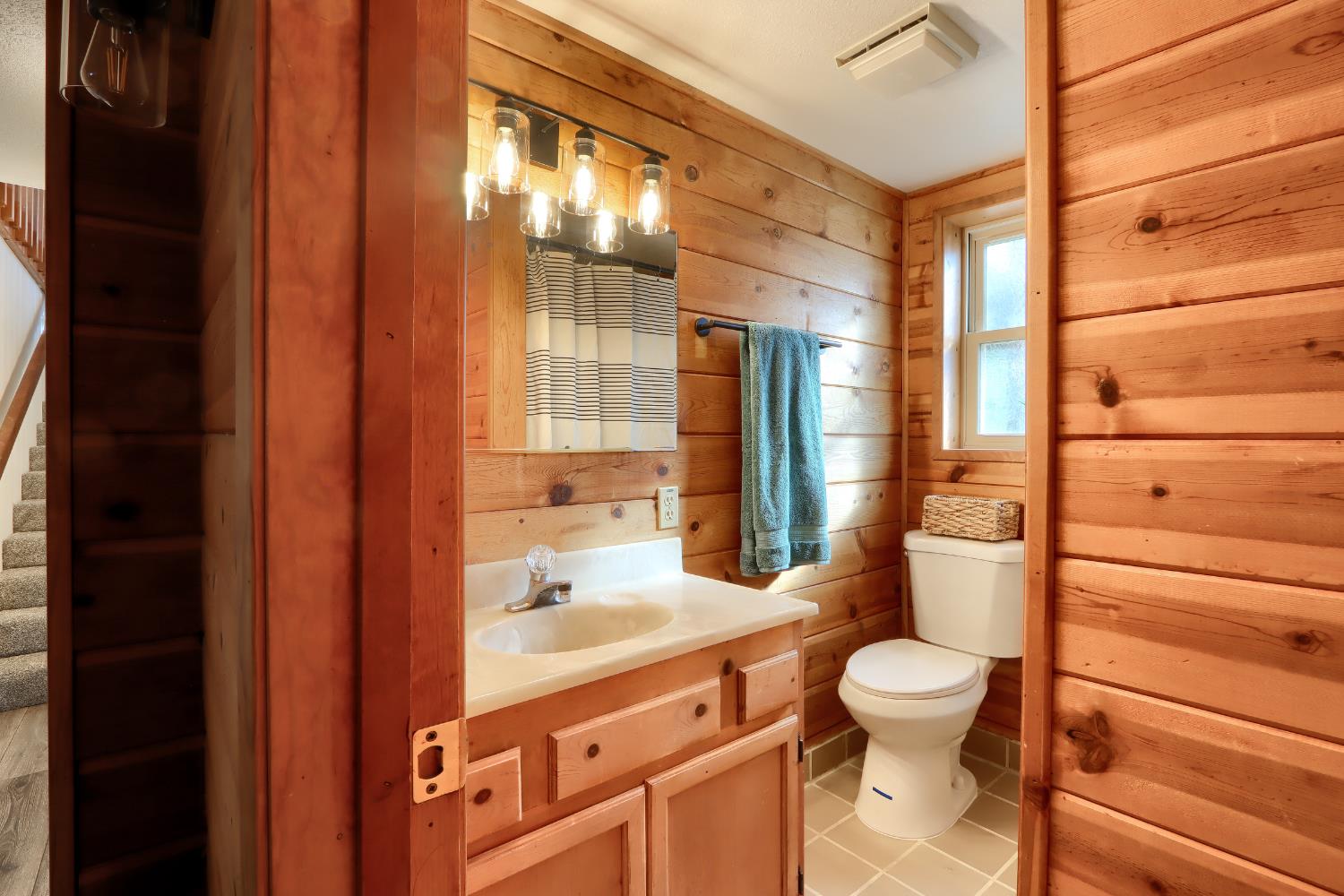 41345 Lilley Mountain Dr, Coarsegold, CA 93614