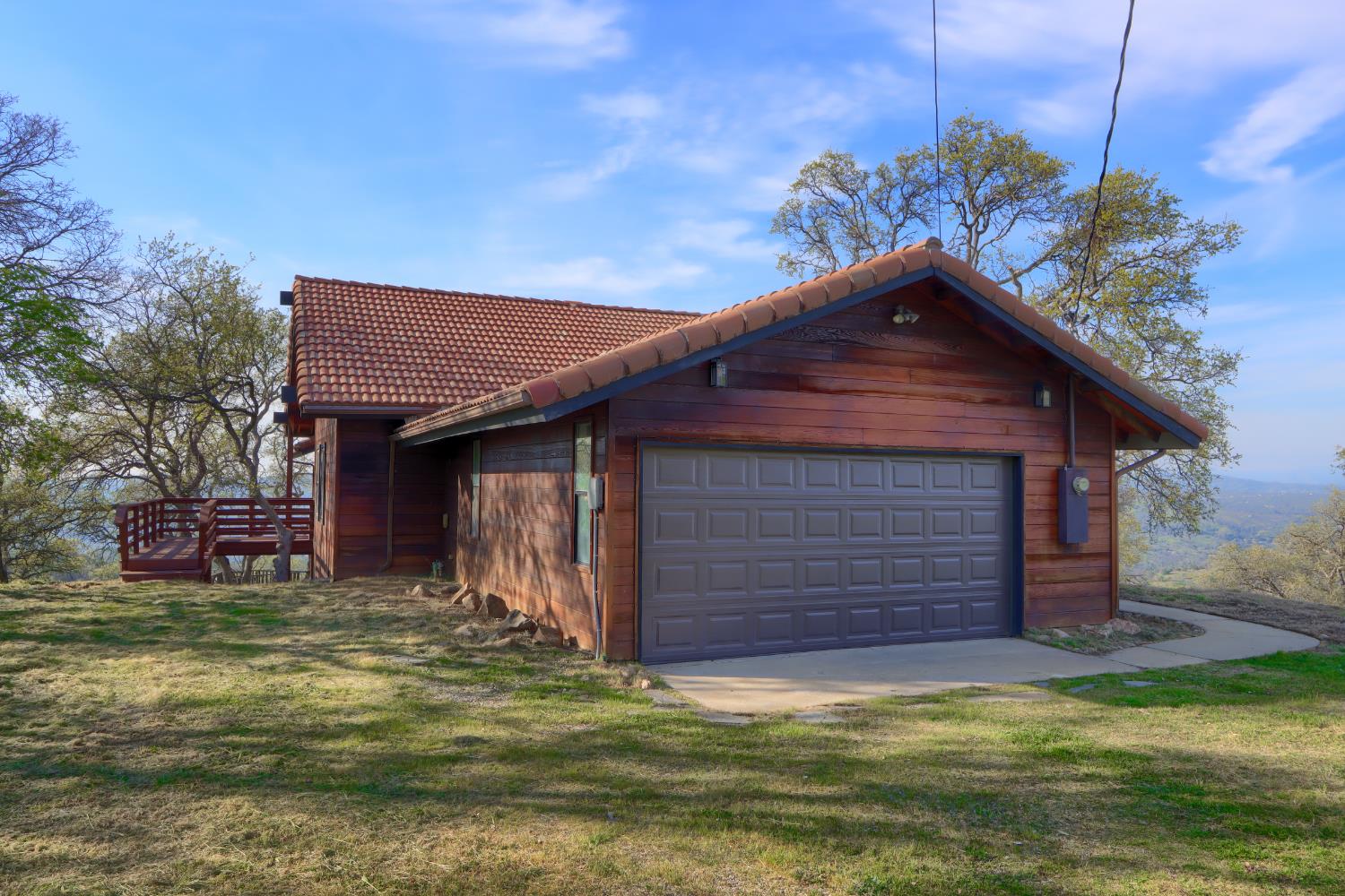 41345 Lilley Mountain Dr, Coarsegold, CA 93614