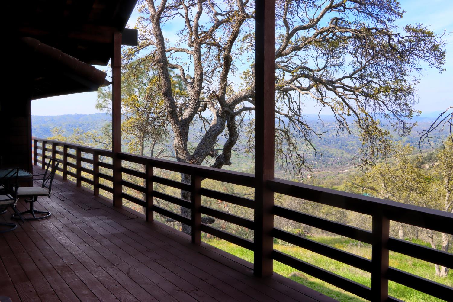 41345 Lilley Mountain Dr, Coarsegold, CA 93614