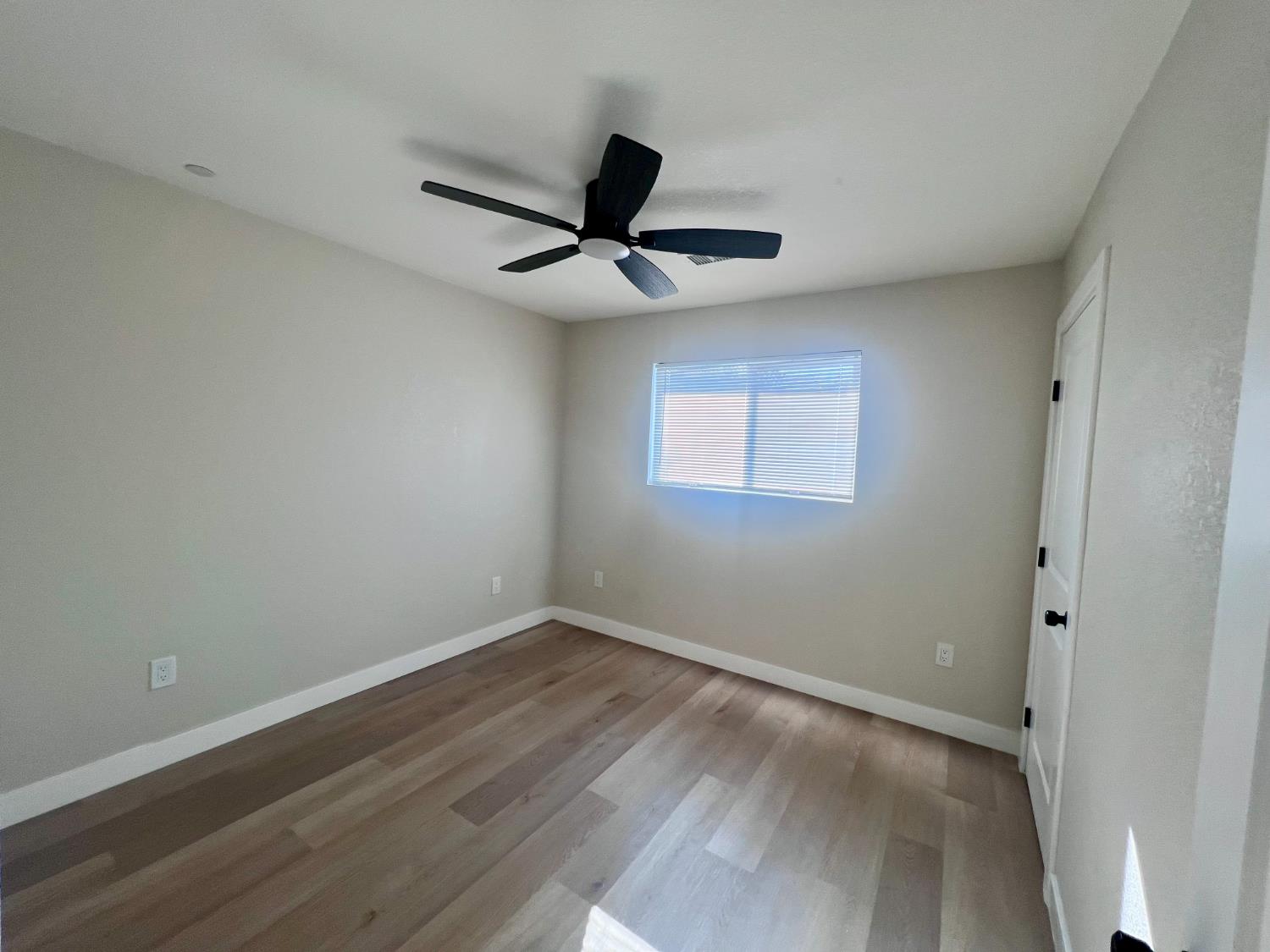 2952 E Gettysburg Ave, Fresno, CA 93726