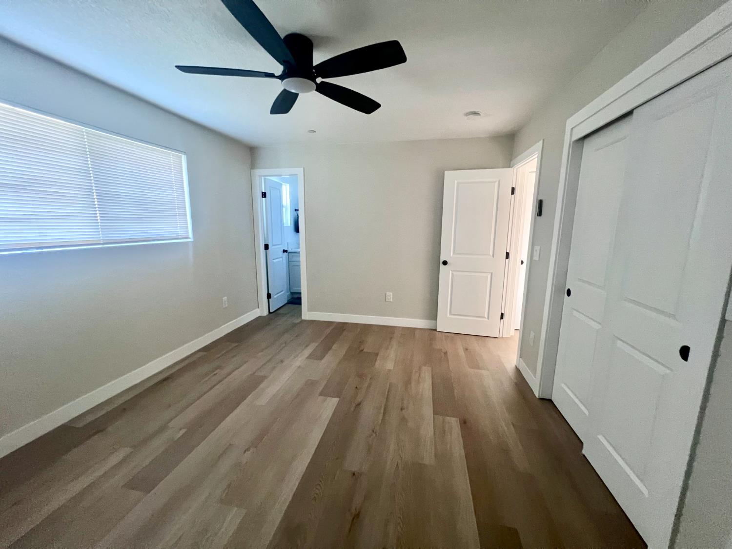 2952 E Gettysburg Ave, Fresno, CA 93726