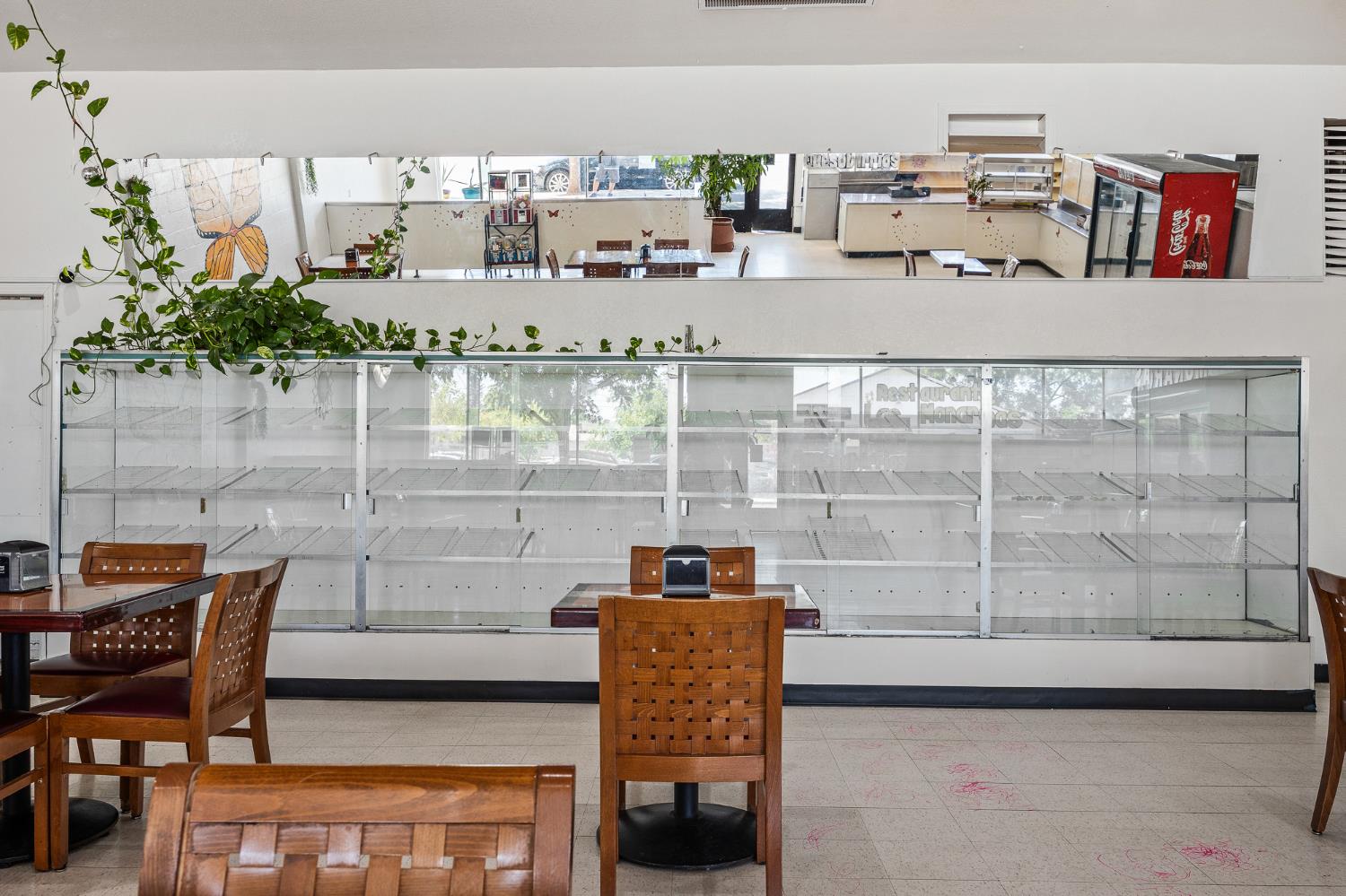 33027 Road 159, Ivanhoe, CA 93235