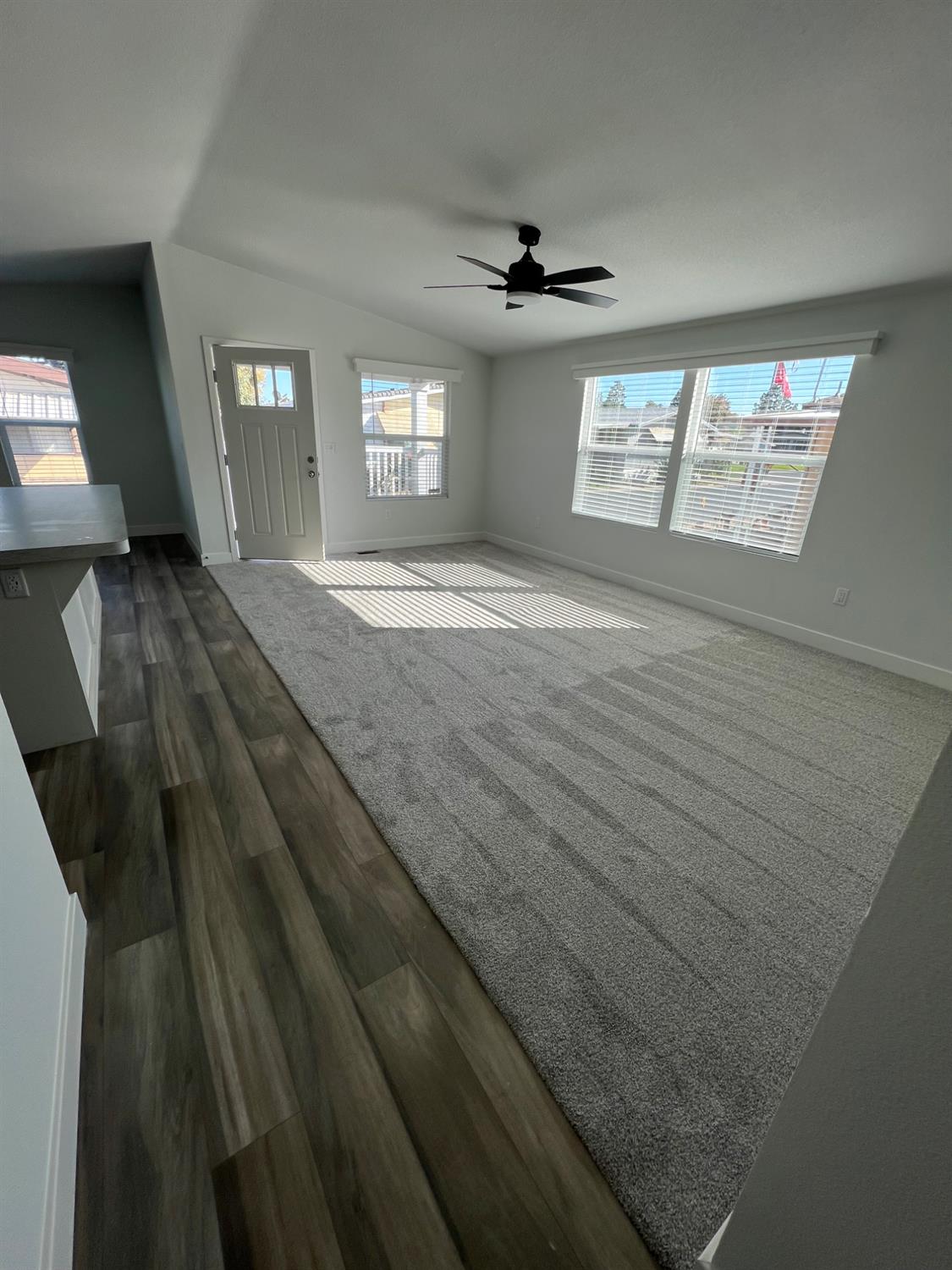 2706 W Ashlan Ave #299, Fresno, CA 93705