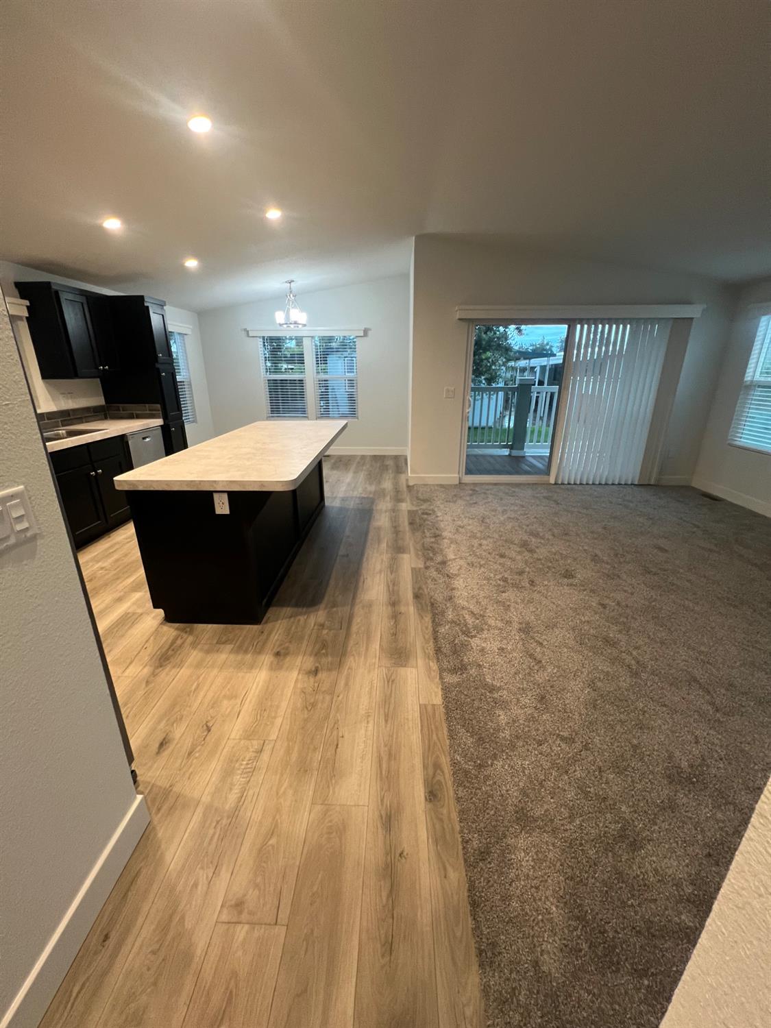 2706 W Ashlan Ave #155, Fresno, CA 93705