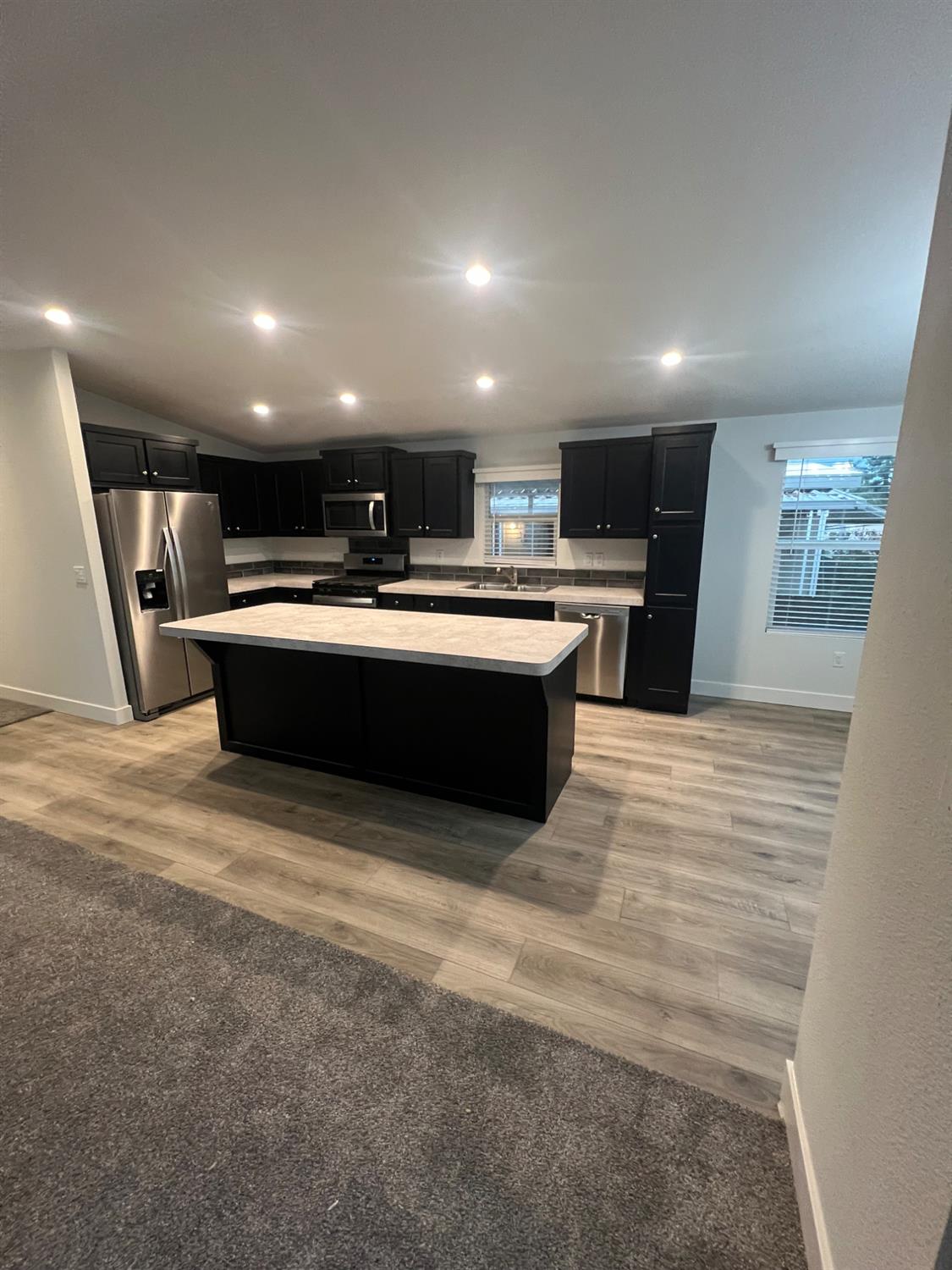 2706 W Ashlan Ave #155, Fresno, CA 93705