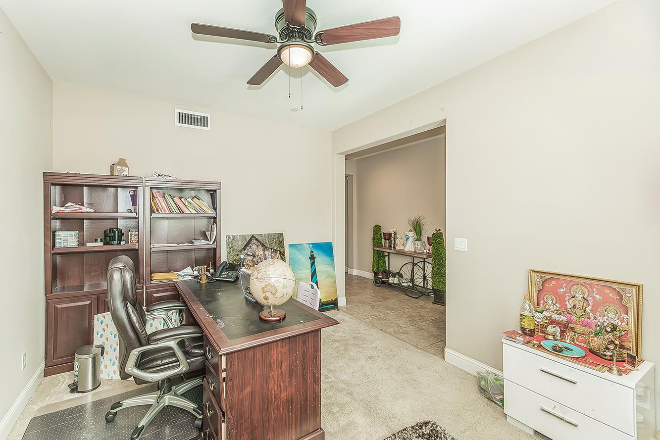 6326 W Donner Ave, Fresno, CA 93723