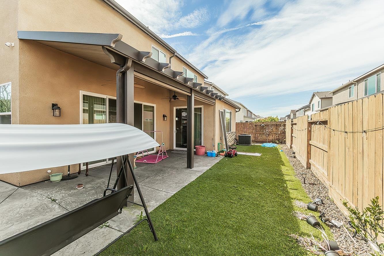 6326 W Donner Ave, Fresno, CA 93723