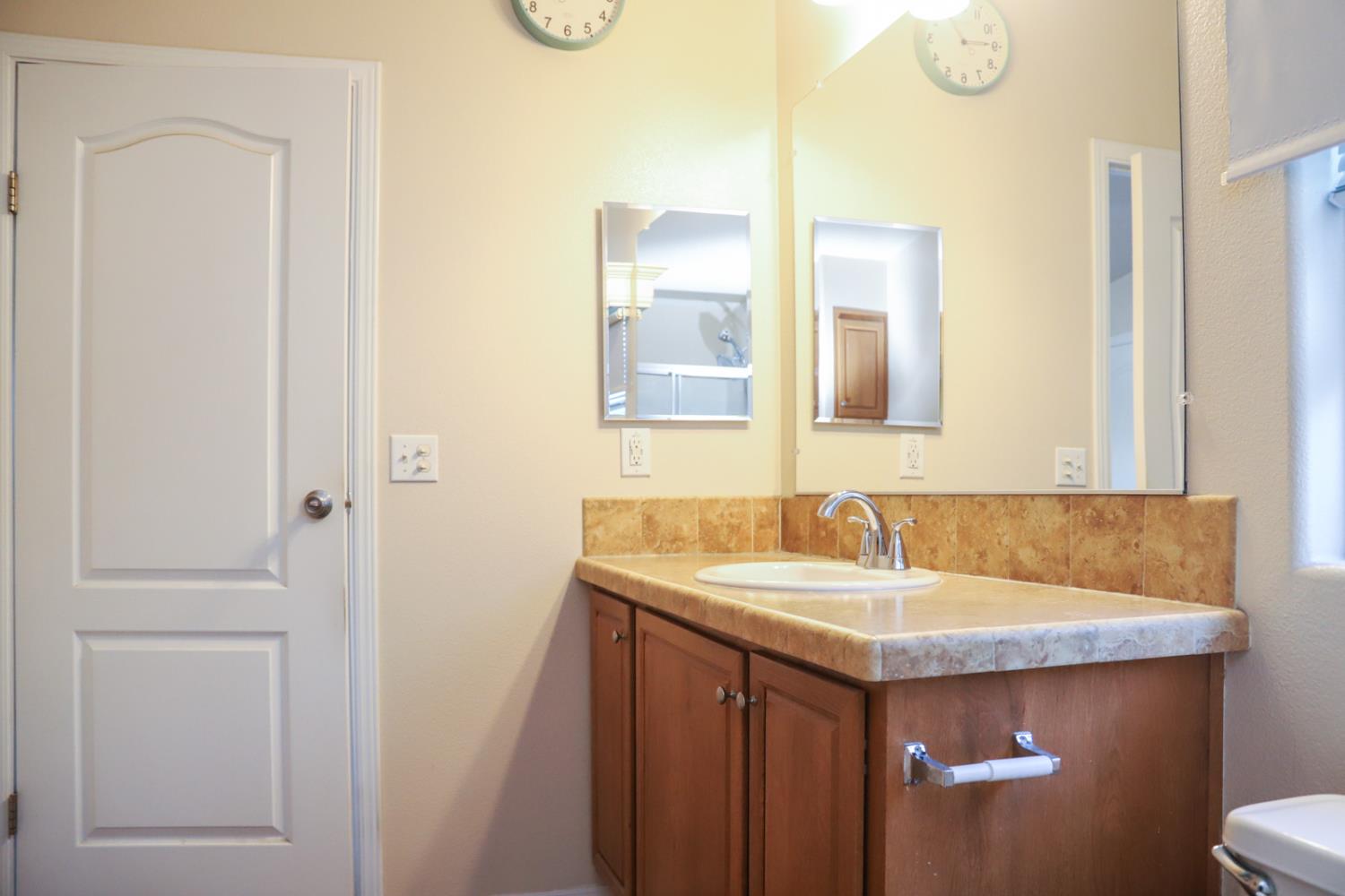 2706 W Ashlan Ave #134, Fresno, CA 93705