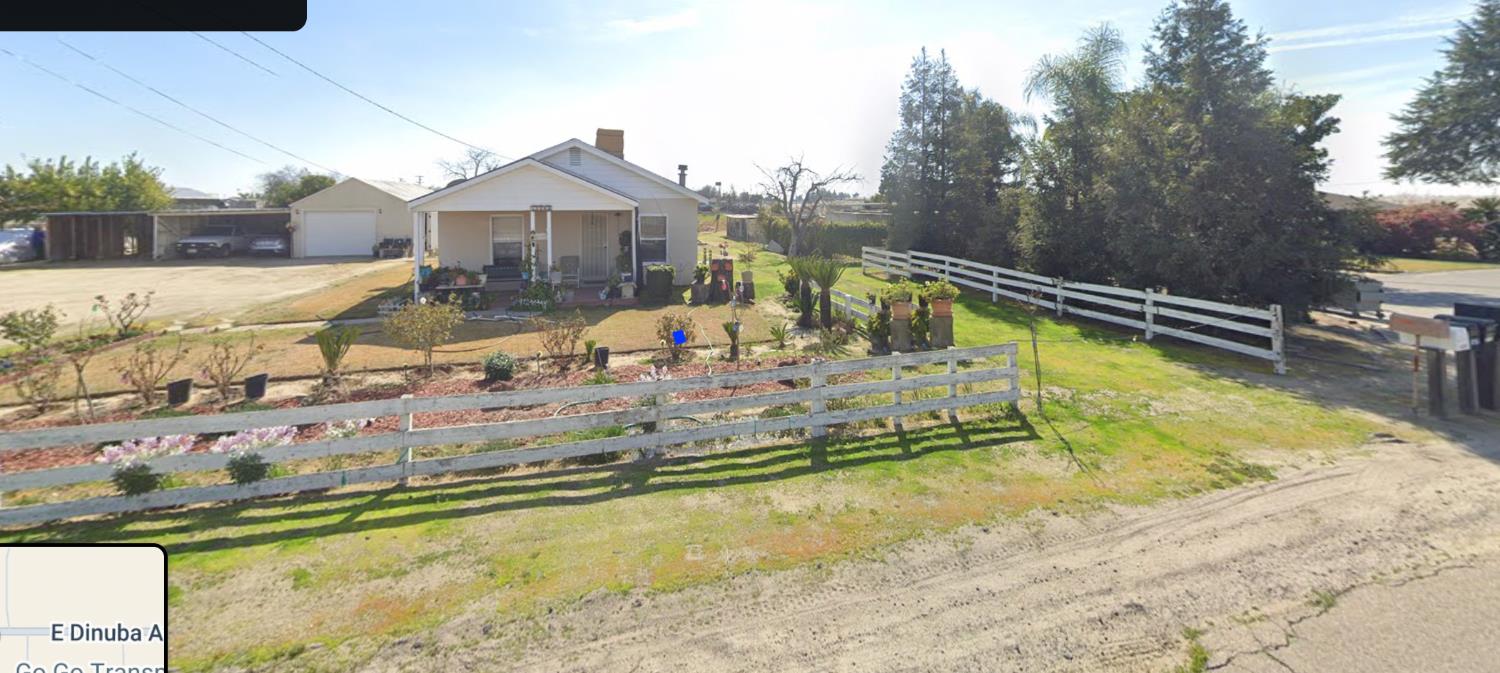 12283 E Dinuba Ave, Selma, CA 93662