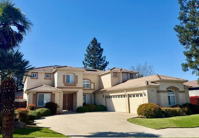 9635 N Matus Ave, Fresno, CA 93720