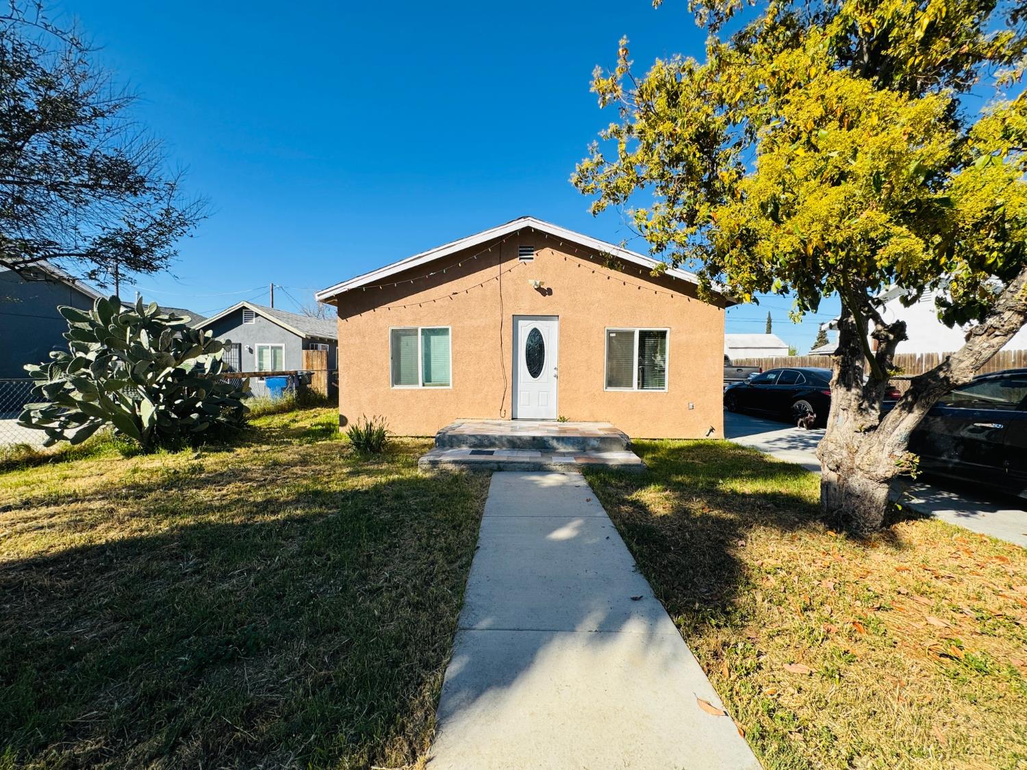 608 Belle Ave, Bakersfield, CA 93308