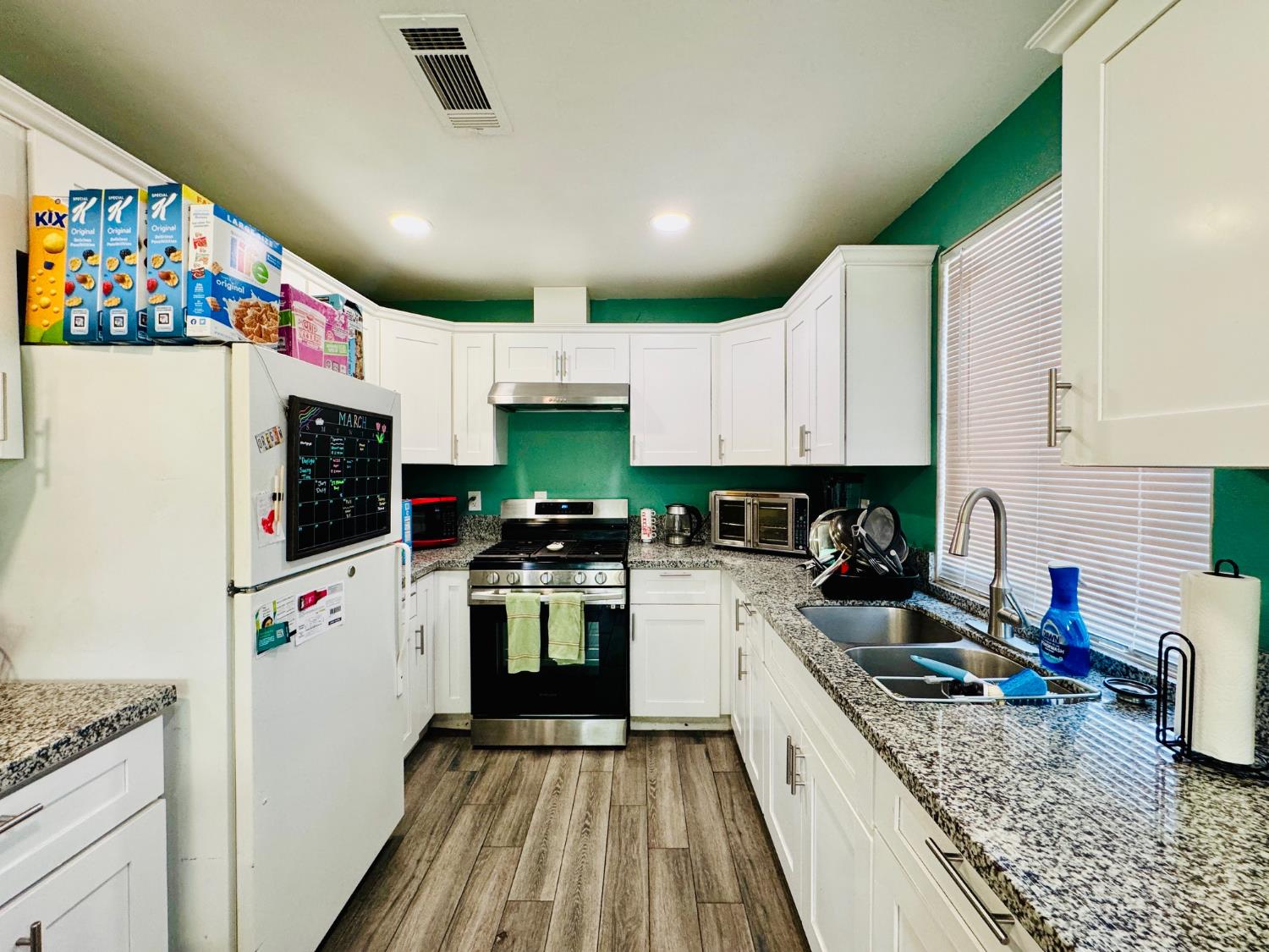 608 Belle Ave, Bakersfield, CA 93308