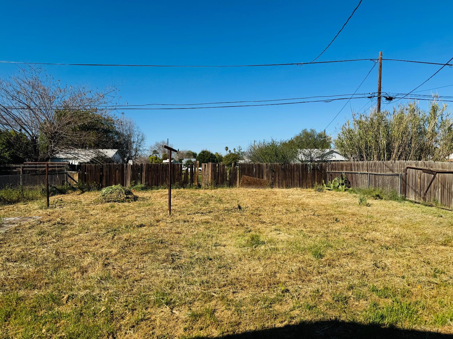 608 Belle Ave, Bakersfield, CA 93308